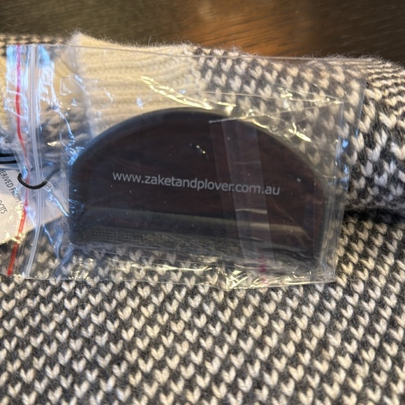 NWT Zaket and Plover Women’s Small Sweater Vest Knit Pocket Wool - Picture 7 of 8